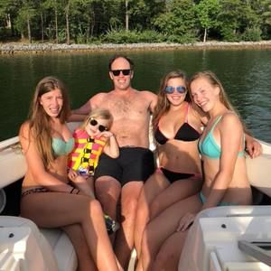 Meet your Posher, Gene